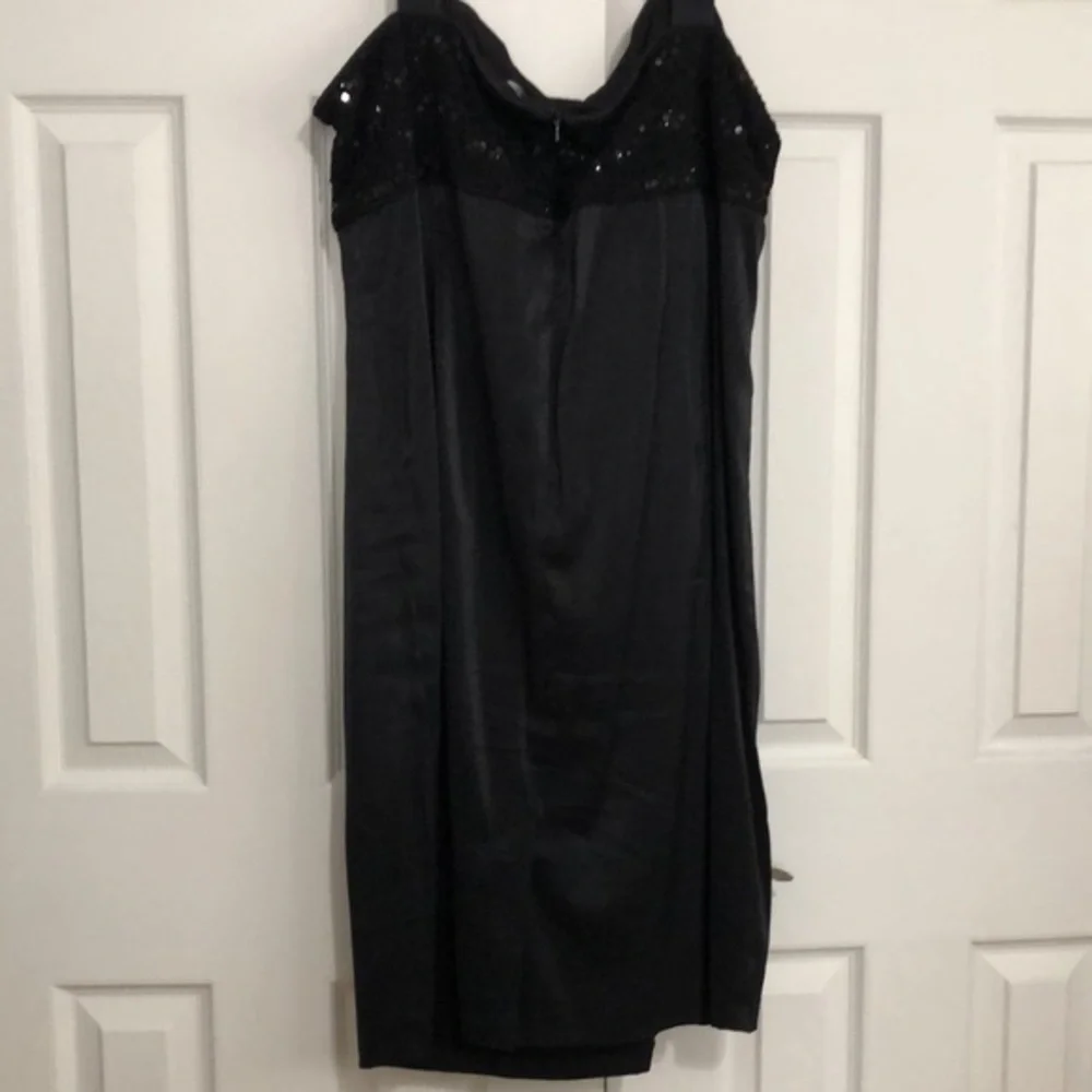R&M Richards formal black midi dress size 22W plus‎ sequins